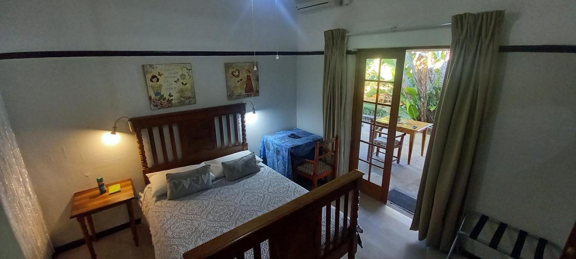 Beit Shalom Before Known As Best Little Guesthouse Oudtshoorn Eksteriør bilde